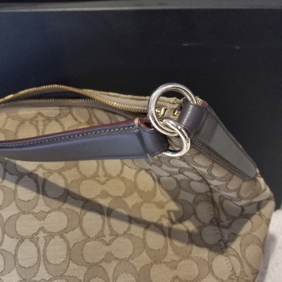 Coach Handbag - Picture 9 of 16